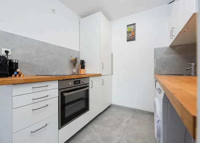 דירה Awesome In With Wifi זאדאר